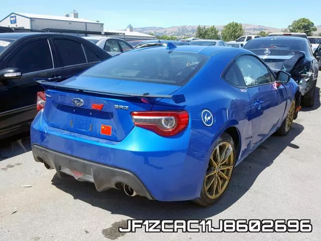 JF1ZCAC11J8602696 фото 5