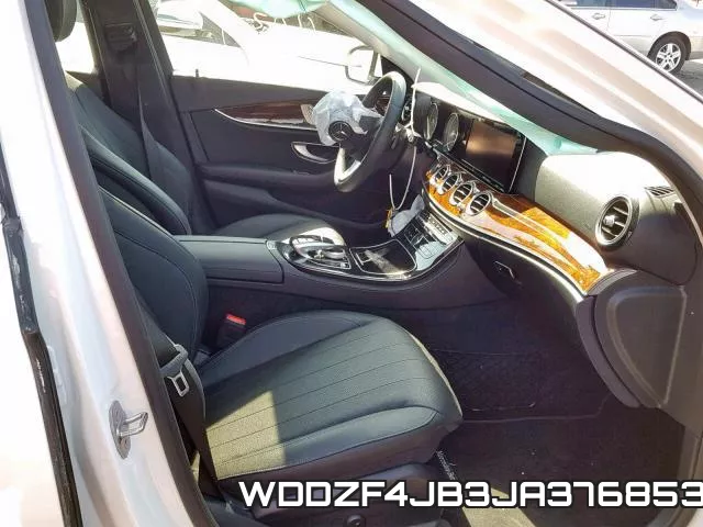 WDDZF4JB3JA376853 фото 6