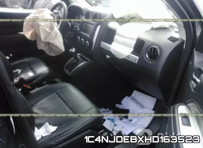 1C4NJDEBXHD163523 фото 6