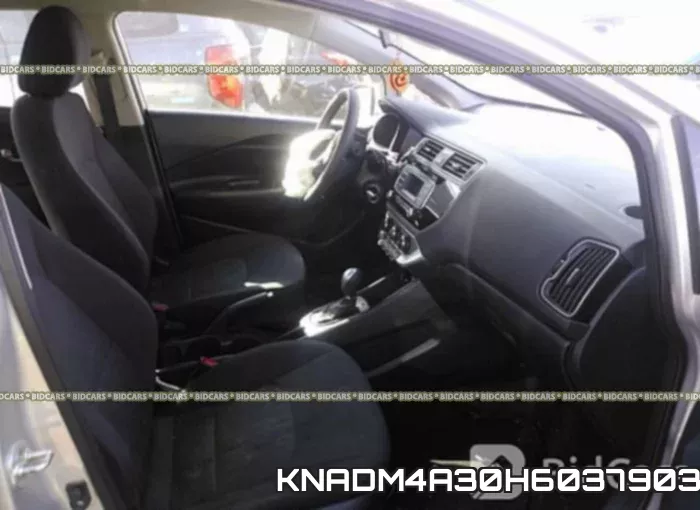 KNADM4A30H6037903 фото 6