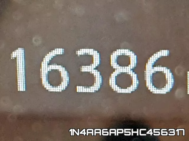 1N4AA6AP5HC456317 фото 9