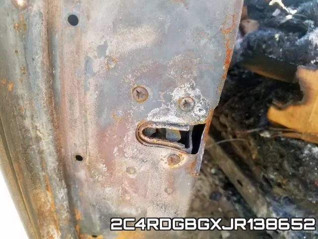 2C4RDGBGXJR138652 фото 2