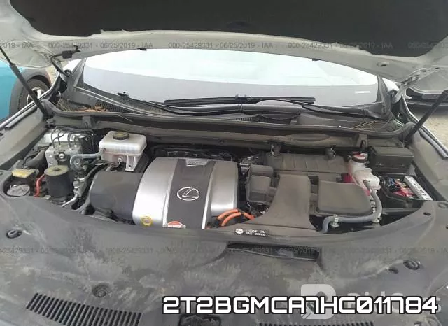 2T2BGMCA7HC011784 фото 2