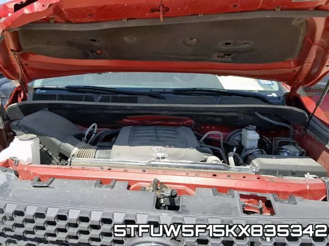 5TFUW5F15KX835342 фото 8