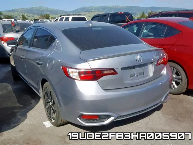 19UDE2F83HA005907 фото 4