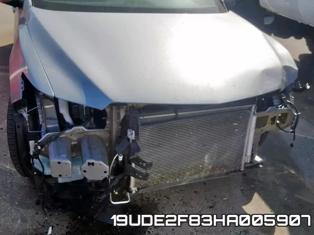 19UDE2F83HA005907 фото 10