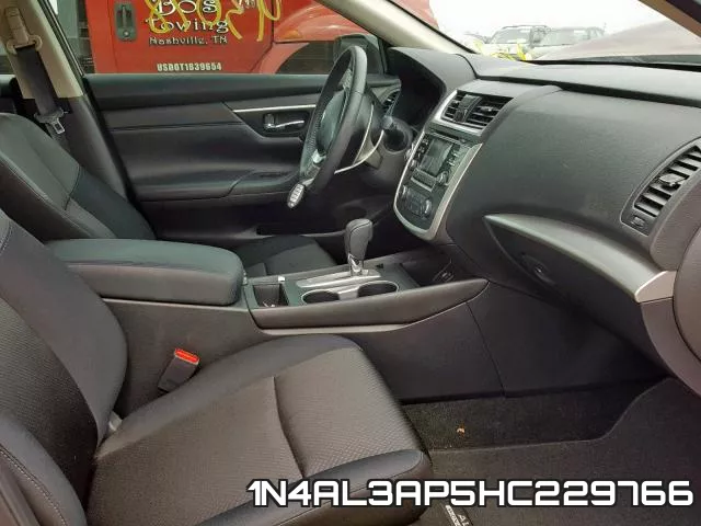 1N4AL3AP5HC229766 фото 6