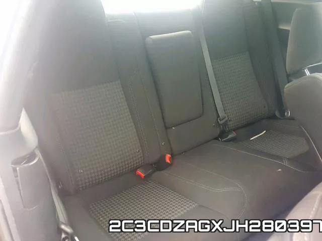 2C3CDZAGXJH280397 фото 7