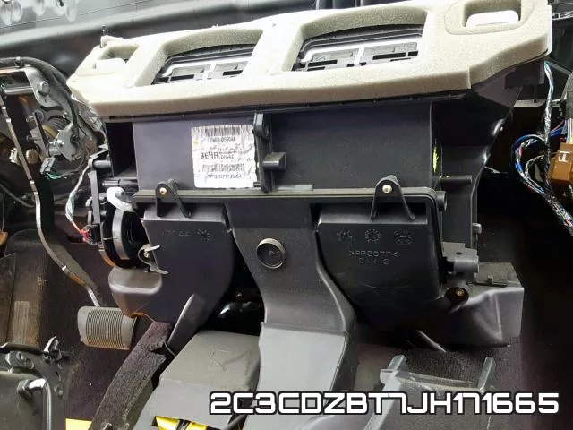 2C3CDZBT7JH171665 фото 10