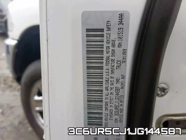 3C6UR5CJ1JG144587 фото 2