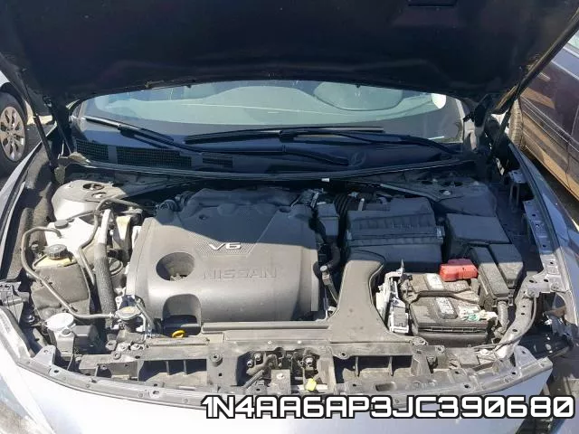 1N4AA6AP3JC390680 фото 8