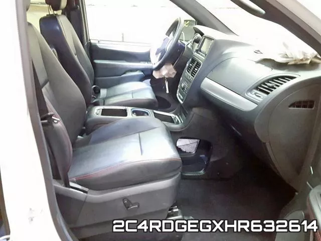 2C4RDGEGXHR632614 фото 6