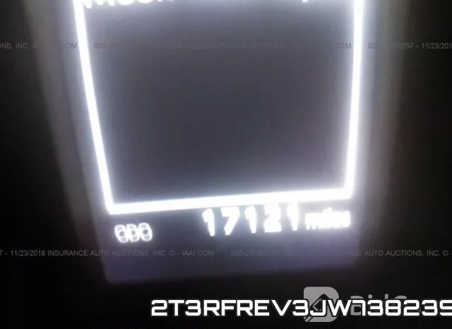 2T3RFREV3JW738239 фото 8