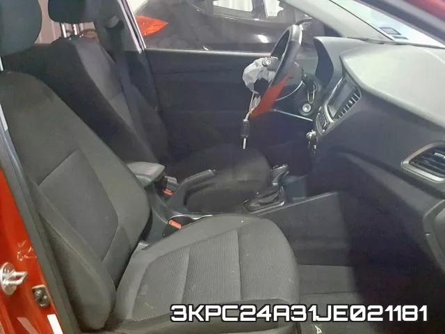 3KPC24A31JE021181 фото 6