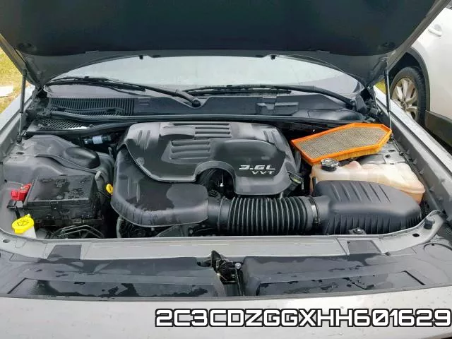 2C3CDZGGXHH601629 фото 8