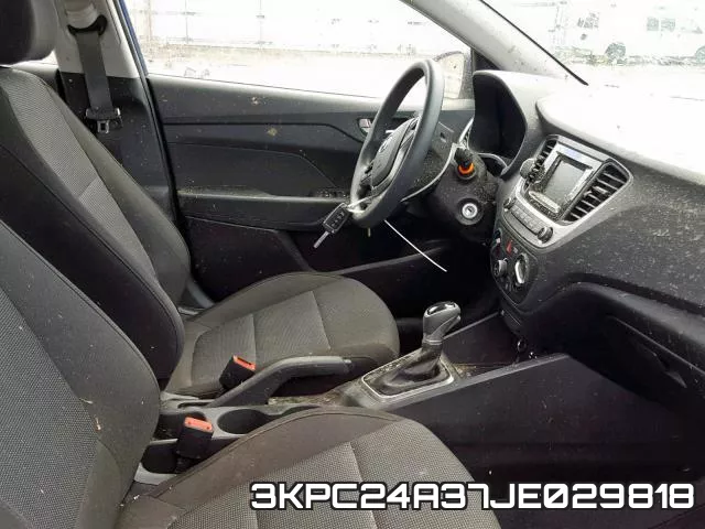 3KPC24A37JE029818 фото 6