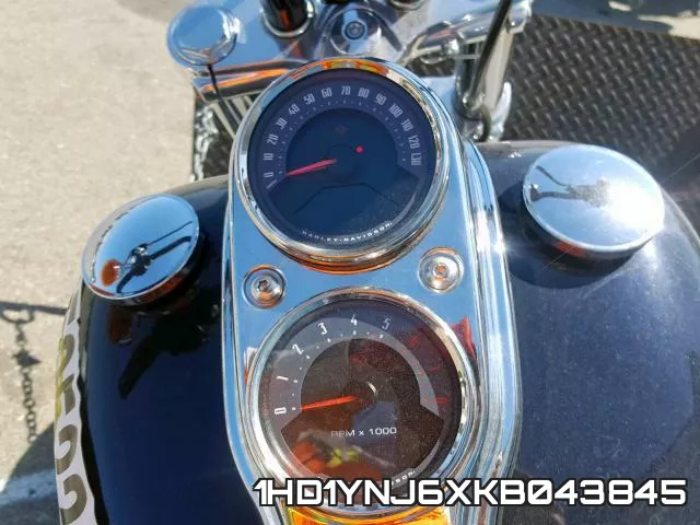 1HD1YNJ6XKB043845 фото 9