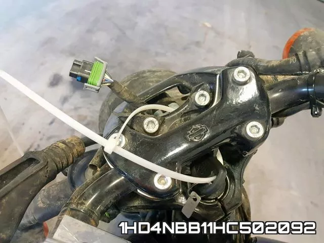 1HD4NBB11HC502092 фото 9