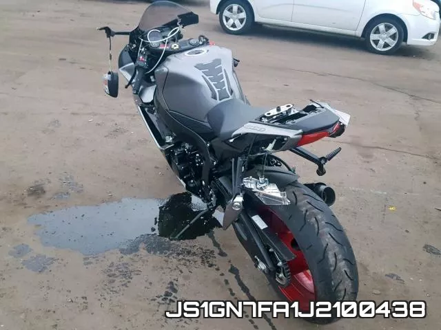 JS1GN7FA1J2100438 фото 4