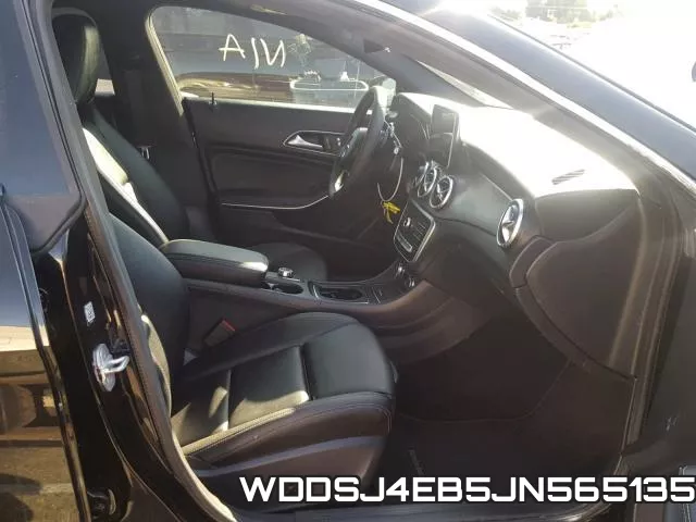 WDDSJ4EB5JN565135 фото 6
