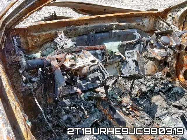 2T1BURHE9JC980319 фото 9