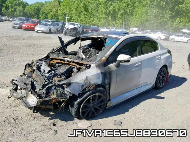 JF1VA1C65J8830670 фото 3
