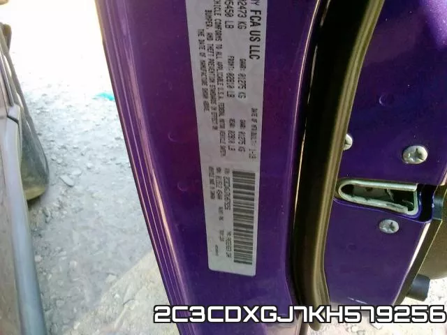 2C3CDXGJ7KH579256 фото 2