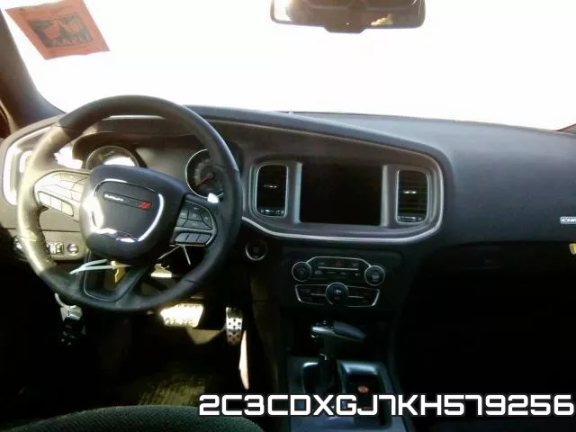 2C3CDXGJ7KH579256 фото 10