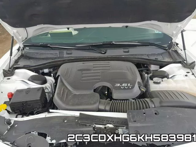 2C3CDXHG6KH583981 фото 8