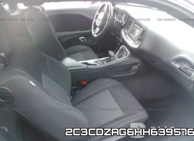2C3CDZAG6HH639576 фото 6