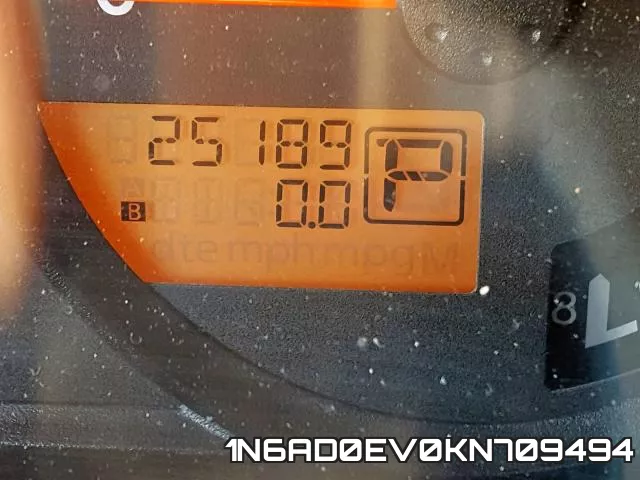 1N6AD0EV0KN709494 фото 9
