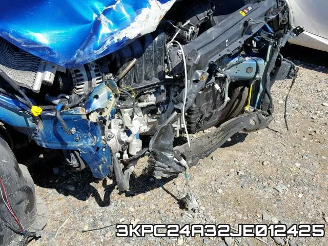 3KPC24A32JE012425 фото 10