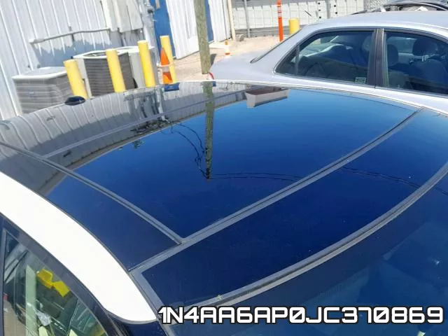 1N4AA6AP0JC370869 фото 10