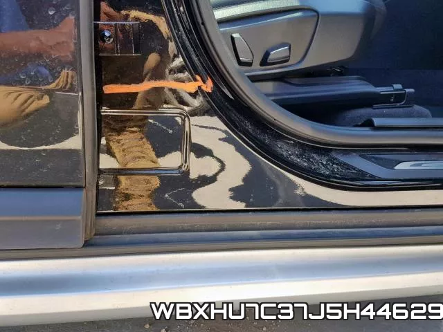 WBXHU7C37J5H44629 фото 10