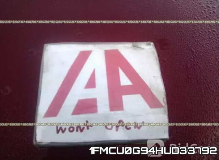 1FMCU0G94HUD33792 фото 2