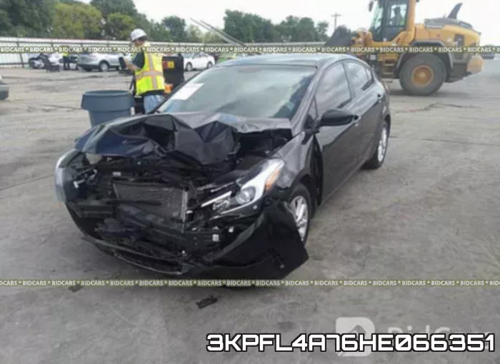 3KPFL4A76HE066351 фото 3