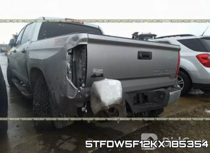 5TFDW5F12KX785354 фото 4
