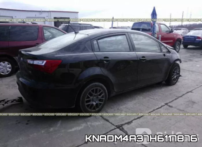 KNADM4A37H6117876 фото 5