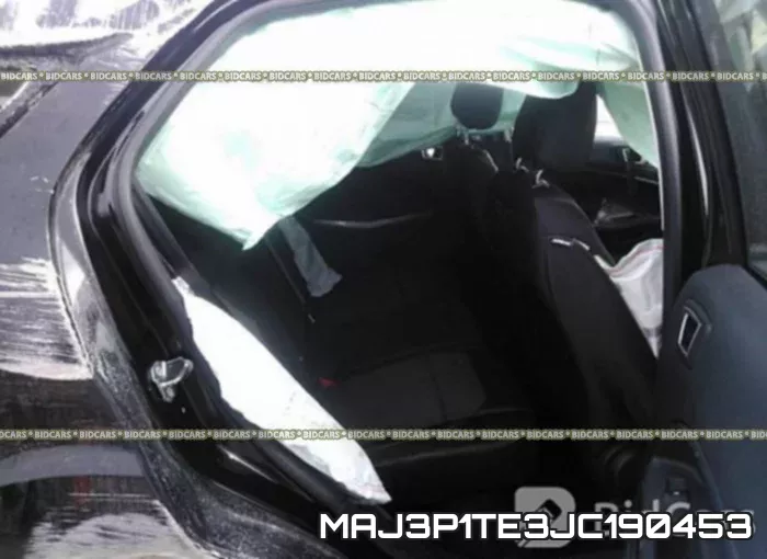 MAJ3P1TE3JC190453 фото 9