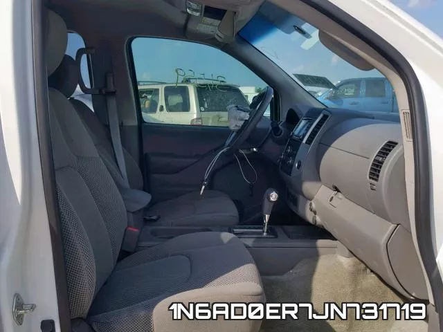1N6AD0ER7JN731719 фото 6