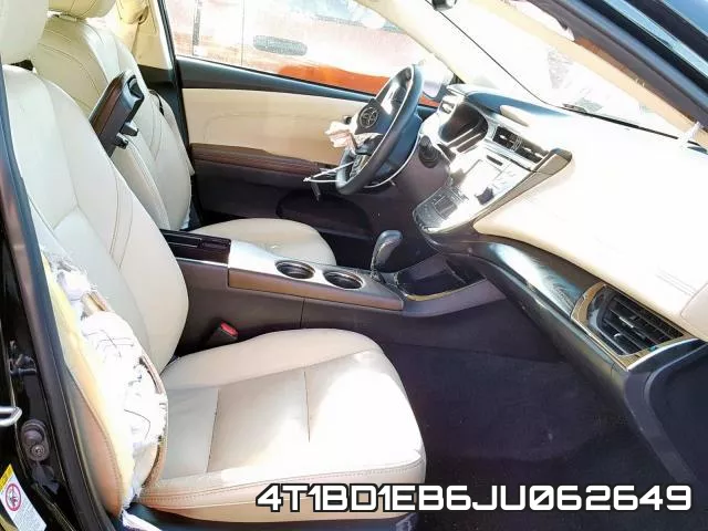 4T1BD1EB6JU062649 фото 6