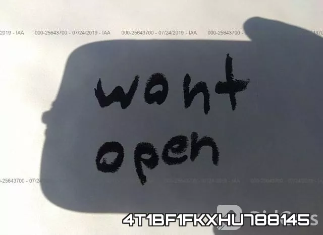 4T1BF1FKXHU788145 фото 2