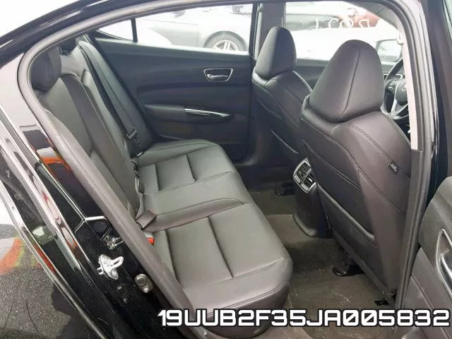 19UUB2F35JA005832 фото 7