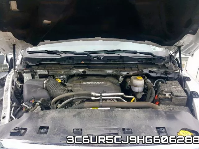 3C6UR5CJ9HG606288 фото 8