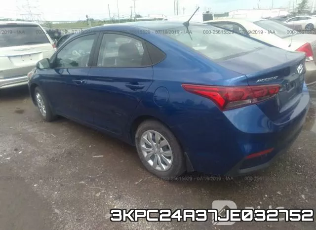 3KPC24A37JE032752 фото 3