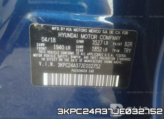3KPC24A37JE032752 фото 9