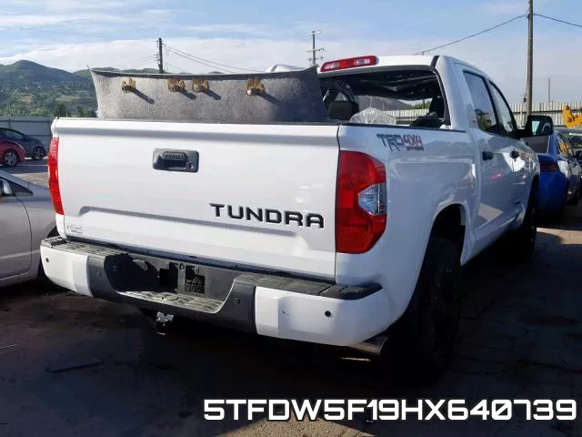 5TFDW5F19HX640739 фото 5