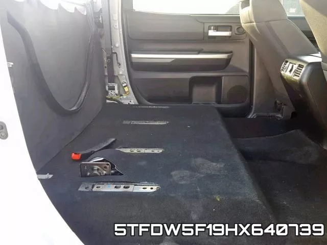 5TFDW5F19HX640739 фото 7