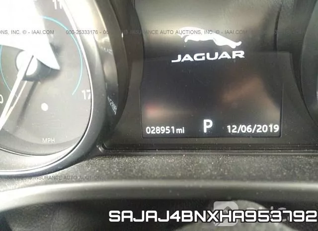 SAJAJ4BNXHA953792 фото 8