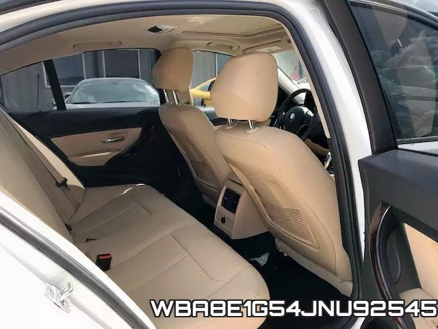 WBA8E1G54JNU92545 фото 7